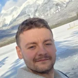 Patrik Dvorský, realitný maklér NajBývanie